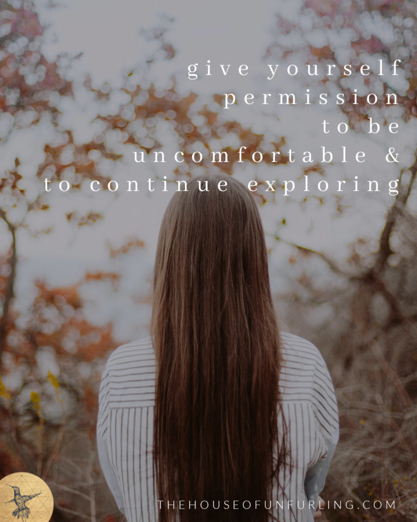 What to do when you're feeling lonely on this path of spiritual awakening? TIP #01: GIVE YOURSELF PERMISSION TO BE BOTH UNCOMFORTABLE & CONTINUE EXPLORING - Click to read the Full Article over on kathleensaelens.com